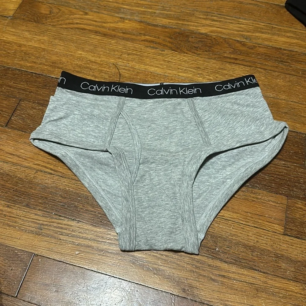 Calvin Klein Boys Underwear, Briefs, Set of Three, Sz L (12/14), NWT